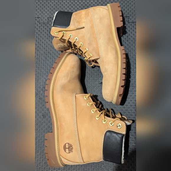 Men's Timberland Premium Fur Lined Boot - Picture 3 of 4